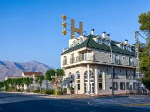 Hotel Versalles
