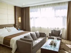 Platinum International Hotel (Tongjiang Russian Style Park Branch)