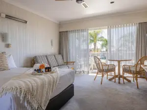 South Pacific Palms Motor Inn