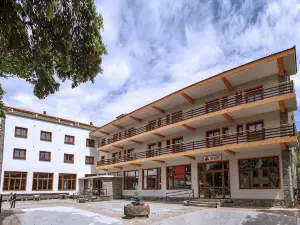 Hotel Boltaña Ordesa