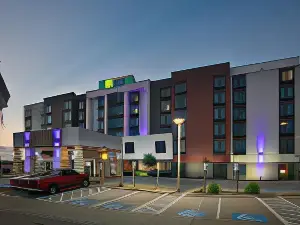 Holiday Inn Express & Suites DALLAS FT. WORTH AIRPORT SOUTH by IHG