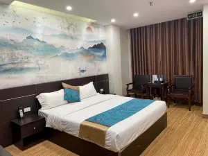 MARIA- HOTEL