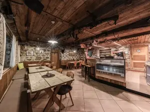 Pension Gasthof Haselstaude