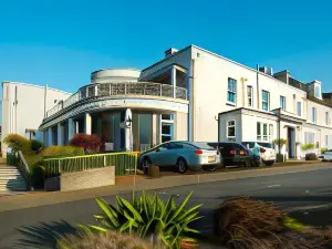 Cliffden Hotel