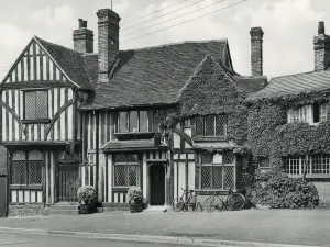 The Woolpack Inn