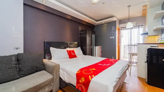 Redliving Apartemen Cinere Resort - Gold Room