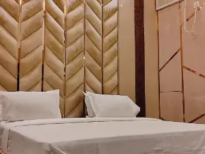 Shraddha Hotel Aligarh