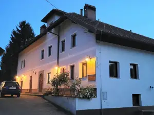 Krka River Lodge