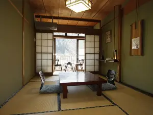 三原屋旅館