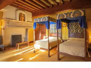 Hostellerie du Vieux Pérouges