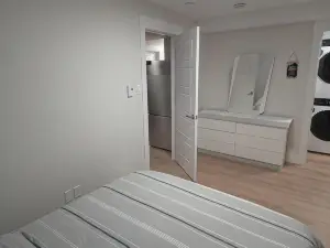 Quiet Haven - One-Bedroom Suite