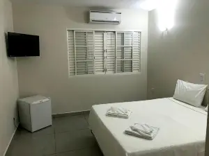 Avare Plaza Slim