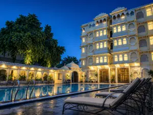 The Amar Mahal Luxury Heritage Hotel Near Fateh Sagar Lake, Udaipur
