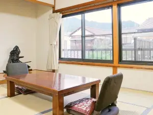 Aburaya Ryokan