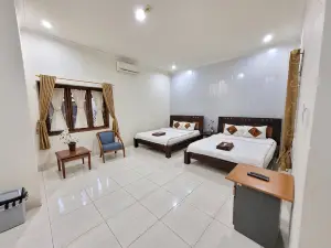 Ndalem Katong Guest House Ponorogo