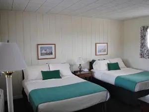 Rock Ledge Motel