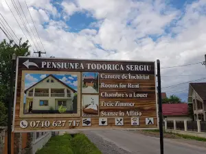 Pensiunea Todorica Sergiu