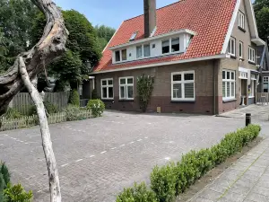 Centraal Gelegen privé Appartement-Work Stays