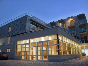 Hotel Nar