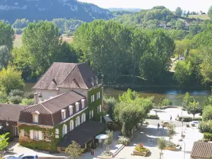 Hostellerie du Passeur - Hôtel & Restaurant - Climatisation et Piscine chauffée