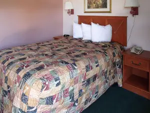 Rodeway Inn Leesburg Chain of Lakes