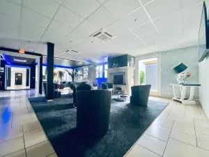 空中航線飯店