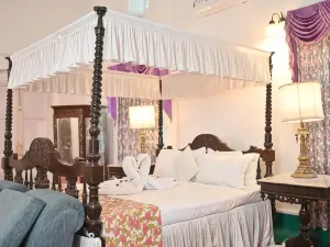 Thengal Manor