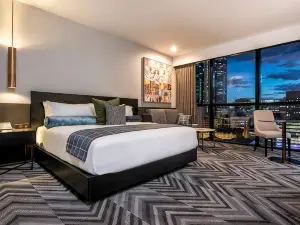 Rydges Perth Kings Square an EVT hotel