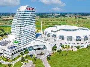 Donghai World Hotel