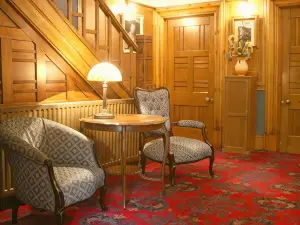 Oakfield Lodge Guest House Stockport