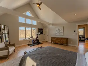 Beautiful Escape! Hudson Valley House. 90Min from NYC & 30Min from Beacon.