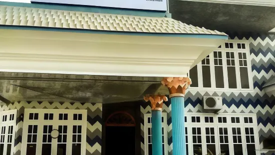 Shahi Palace Guest House