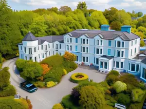 Seaview House Hotel