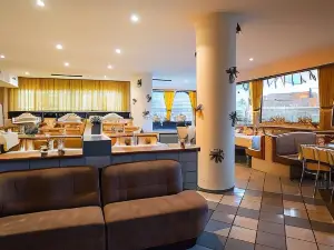 Hotel Diana