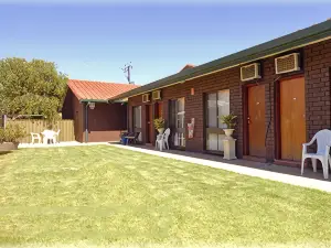 Pavlos Motel