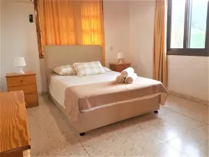 Ampelokipi Holiday Apartments