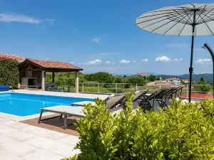 Villa Vor Ort