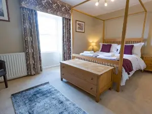 The Wheatsheaf Hotel