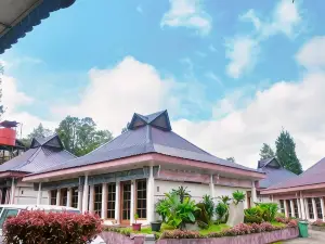 Danau Toba International Cottage Berastagi