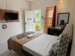 VF Riton Apartelle Anex