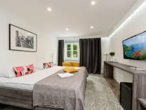 Tia Apartments and Rooms