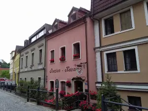 Guest House U Náhonu