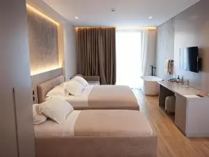 La Onda Hotel Durres
