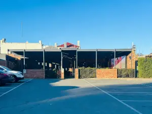 Echuca Hotel