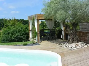 Timazen Lodges Agen Sud