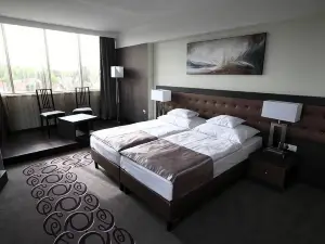 Gunaras Resort Spa Hotel