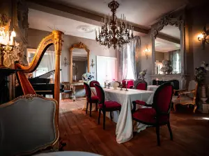 Le Domaine du château Blanc à 10 Minutes de Paira Daiza