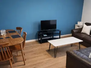 Cosy 2-BR House •2 ensuite • Uni & Hospital nearby