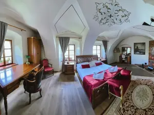 Resla Residence I, II,