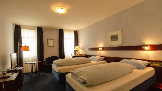STADT-Hotel Lörrach - STADT-洛拉赫飯店